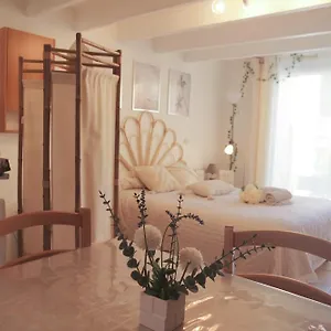 https://locatonyc-lou-jaunet.fr-provencehotel.com